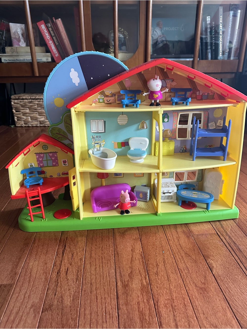 Peppa Pig Adventures Peppa's Playtime to Bedtime